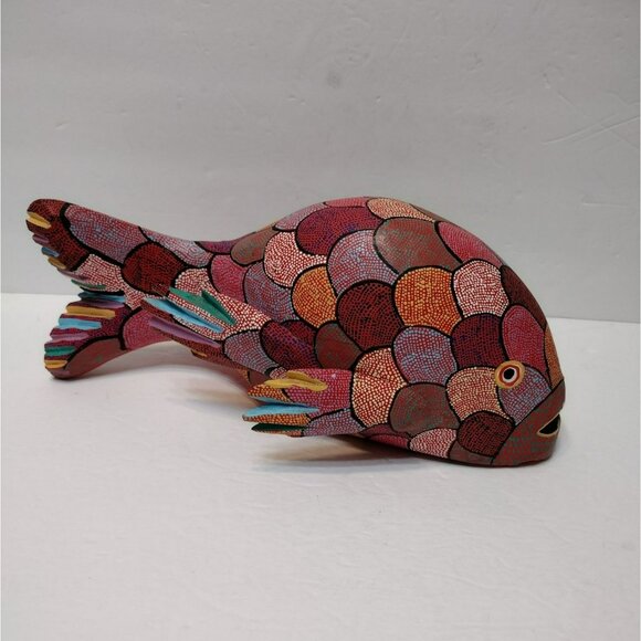 Pepe Santiago Oaxacan Alebrije Folk Art Fish Statue, Hand Painted Wood Carving - Picture 2 of 12